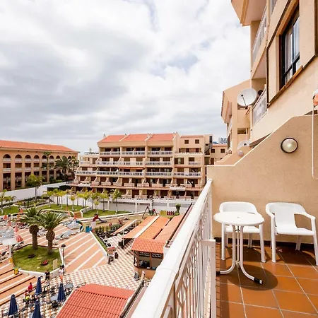 Apartamento Las Americas Family Garden Appartement *